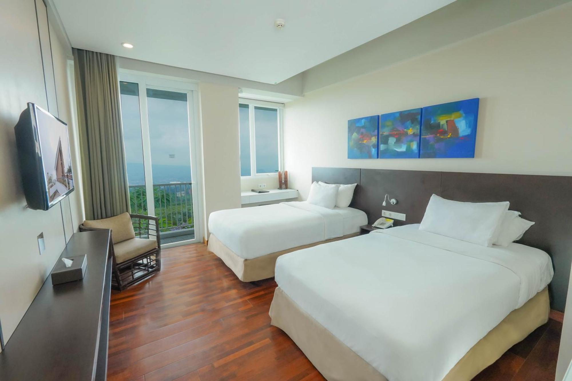Amartahills Hotel And Resort Batu  Zimmer foto